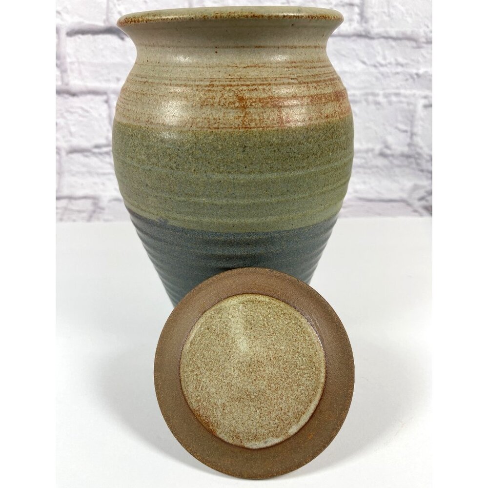 VTG Studio Stoneware Art Pottery Handmade Earth Green Glaze Lid Jar Pot Signed - Picture 2 of 14